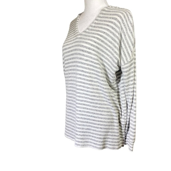 Mesh + Lace women's size Medium hooded lightweight long sleeve striped sweater - Picture 5 of 8